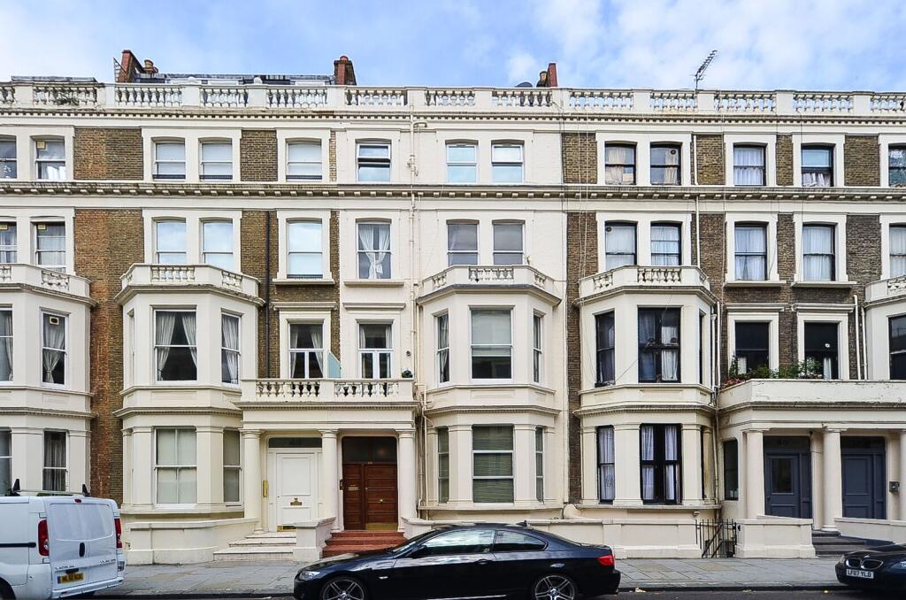 2 bed 1st Floor Flat for rent in London. From Foxtons - Earls Court