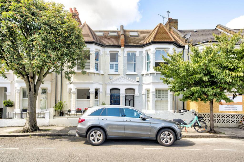 2 bed 1st Floor Flat for rent in London. From Foxtons - Fulham Broadway