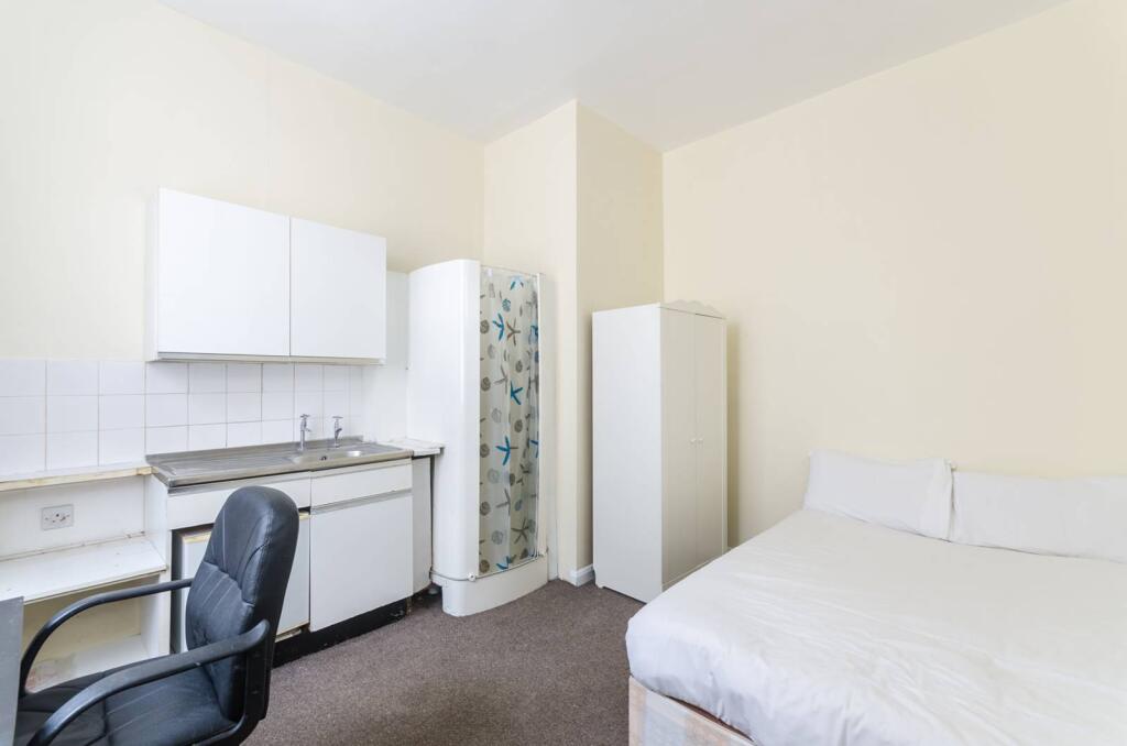 0 bed Studio for rent in London. From Foxtons - Fulham Broadway