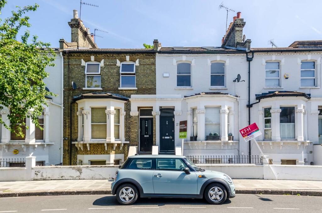 1 bed 1st Floor Flat for rent in London. From Foxtons - Fulham Broadway