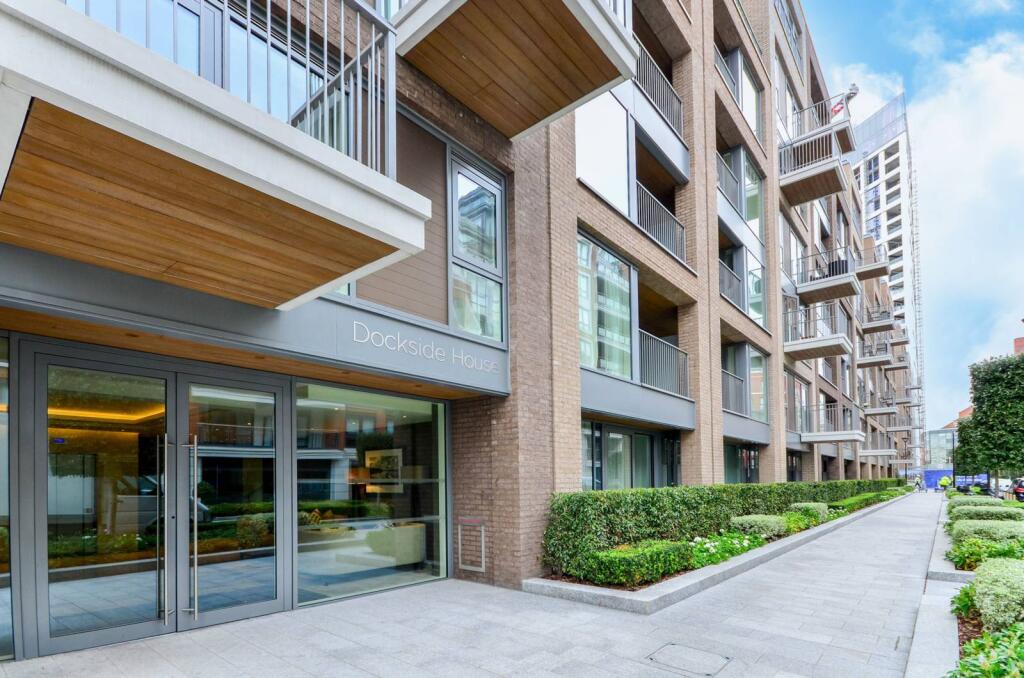 3 bed 1st Floor Flat for rent in London. From Foxtons - Fulham Broadway 3 bed 1st Floor Flat for rent in London. From Foxtons - Fulham Broadway