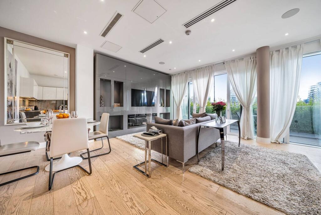 2 bed 1st Floor Flat for rent in London. From Foxtons - Fulham Broadway