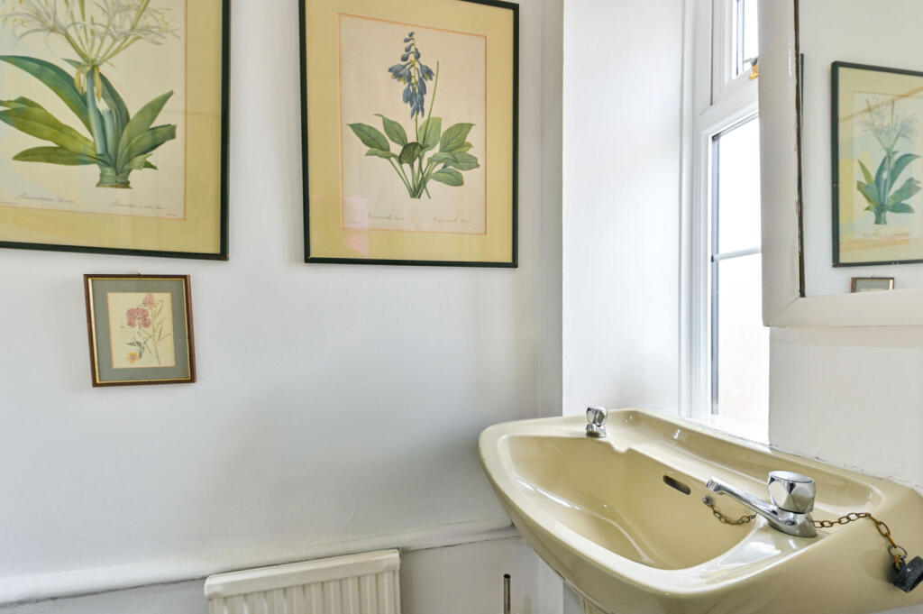 3 bed Detached for rent in London. From Foxtons - Fulham Broadway 3 bed Detached for rent in London. From Foxtons - Fulham Broadway