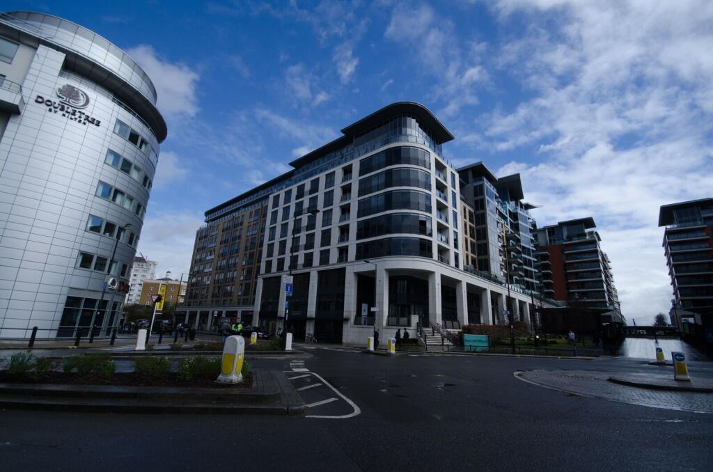 4 bed Studio for rent in Fulham. From Foxtons - Fulham Broadway 4 bed Studio for rent in Fulham. From Foxtons - Fulham Broadway