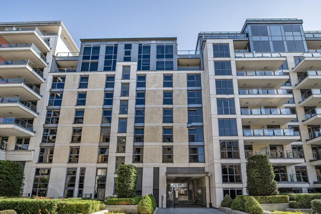 2 bed 1st Floor Flat for rent in Fulham. From Foxtons - Fulham Broadway