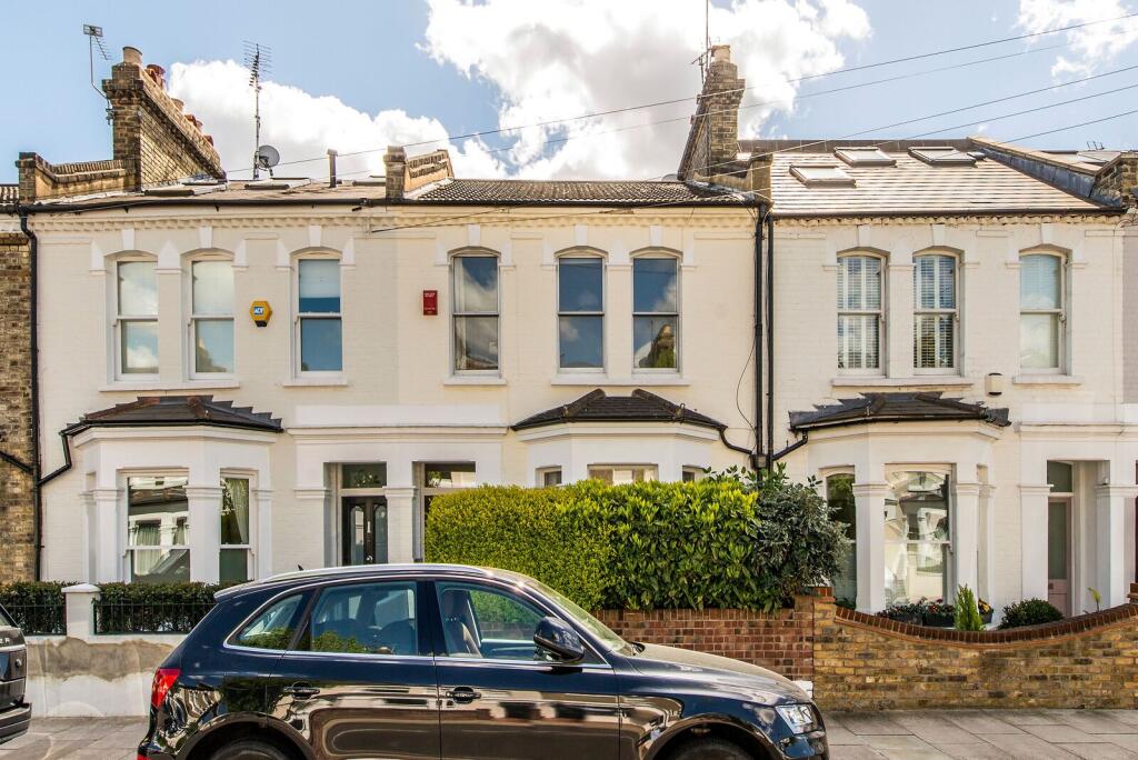 3 bed Annexe for rent in Fulham. From Foxtons - Fulham Broadway