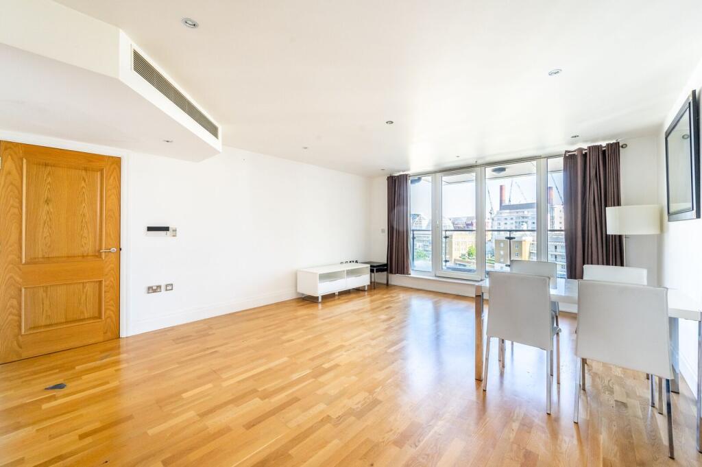 2 bed 1st Floor Flat for rent in London. From Foxtons - Fulham Broadway