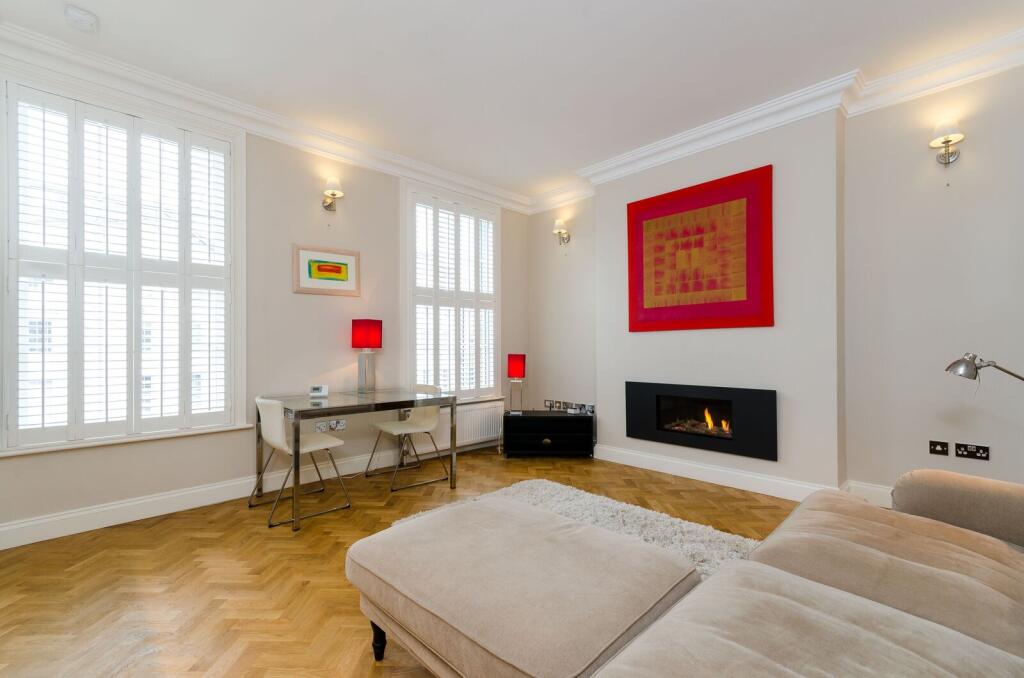 1 bed 1st Floor Flat for rent in London. From Foxtons - Fulham Broadway