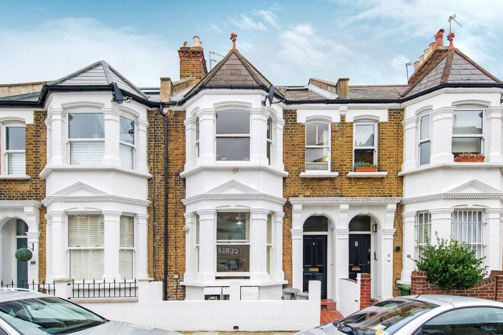 2 bed 1st Floor Flat for rent in London. From Foxtons - Fulham Broadway