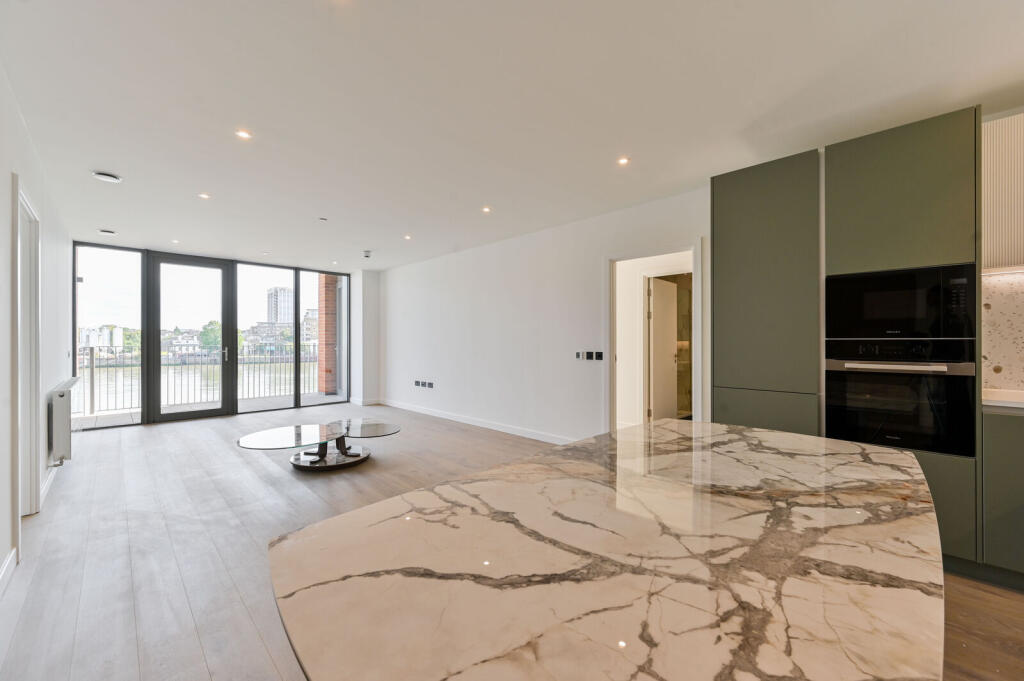 2 bed 1st Floor Flat for rent in London. From Foxtons - Fulham Broadway 2 bed 1st Floor Flat for rent in London. From Foxtons - Fulham Broadway