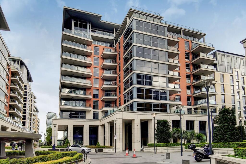 2 bed 1st Floor Flat for rent in London. From Foxtons - Fulham Broadway