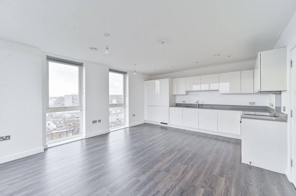 2 bed 1st Floor Flat for rent in London. From Foxtons - Greenwich