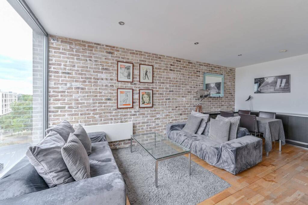 2 bed 1st Floor Flat for rent in London. From Foxtons - Greenwich