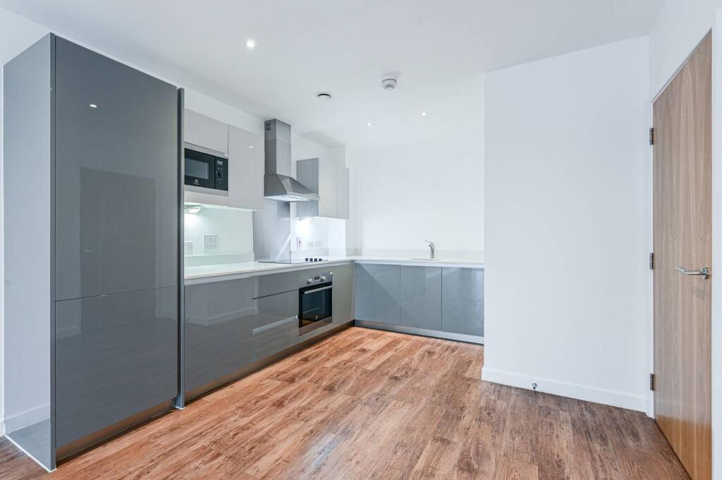 1 bed 1st Floor Flat for rent in London. From Foxtons - Greenwich