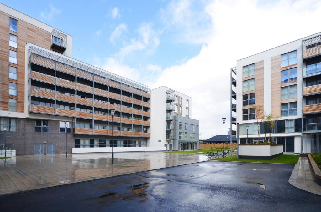 2 bed 1st Floor Flat for rent in London. From Foxtons - Greenwich