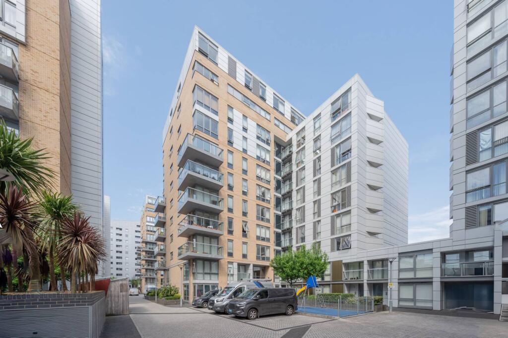 2 bed 1st Floor Flat for rent in London. From Foxtons - Greenwich