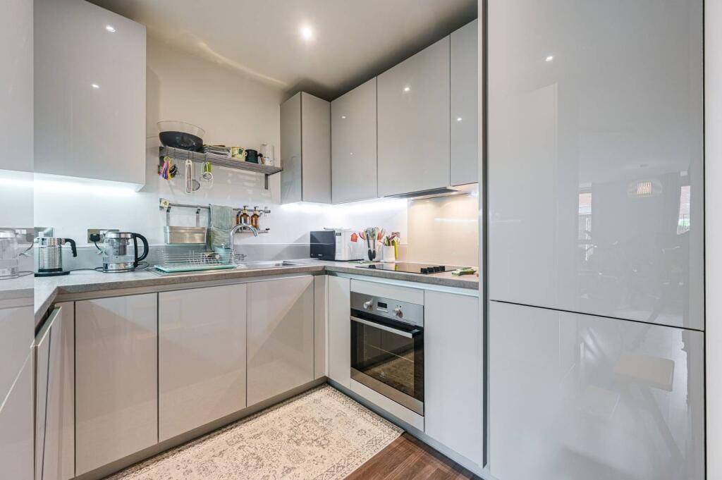2 bed 1st Floor Flat for rent in London. From Foxtons - Greenwich 2 bed 1st Floor Flat for rent in London. From Foxtons - Greenwich