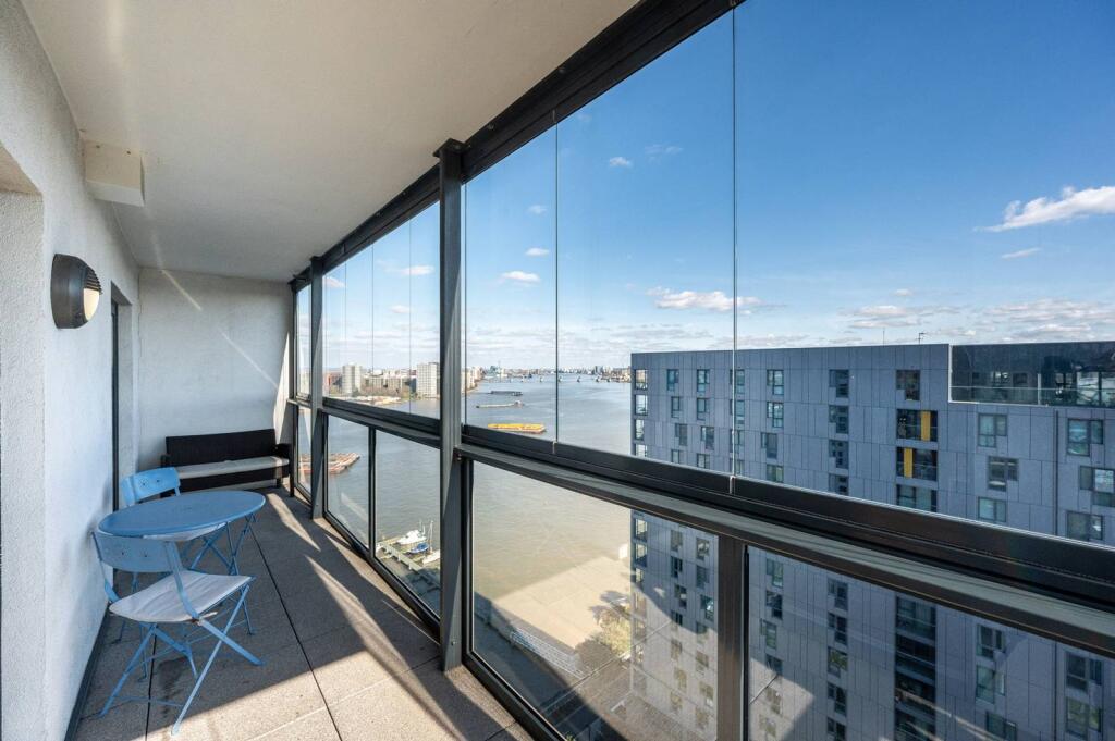 1 bed 1st Floor Flat for rent in London. From Foxtons - Greenwich