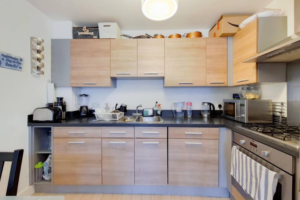 1 bed 1st Floor Flat for rent in Greenwich. From Foxtons - Greenwich