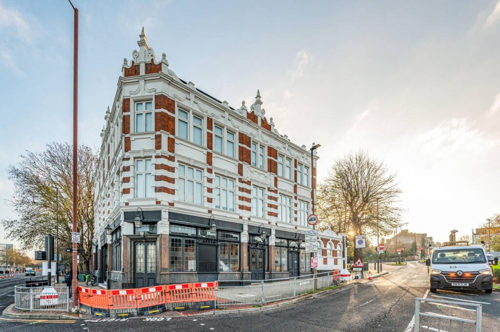 0 bed Studio for rent in Woolwich. From Foxtons - Greenwich