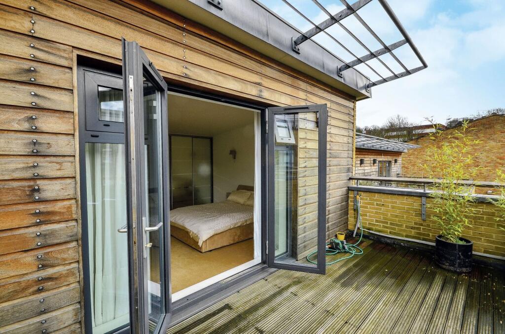 4 bed Mid Terraced House for rent in London. From Foxtons - Greenwich 4 bed Mid Terraced House for rent in London. From Foxtons - Greenwich