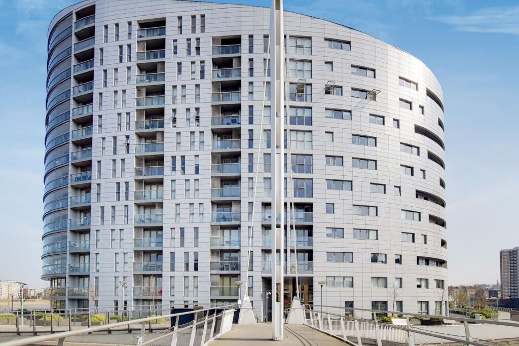 2 bed 1st Floor Flat for rent in Greenwich. From Foxtons - Greenwich