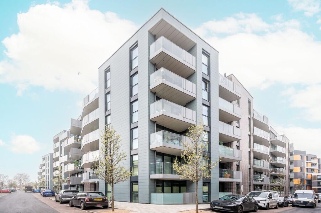 2 bed 1st Floor Flat for rent in London. From Foxtons - Greenwich 2 bed 1st Floor Flat for rent in London. From Foxtons - Greenwich