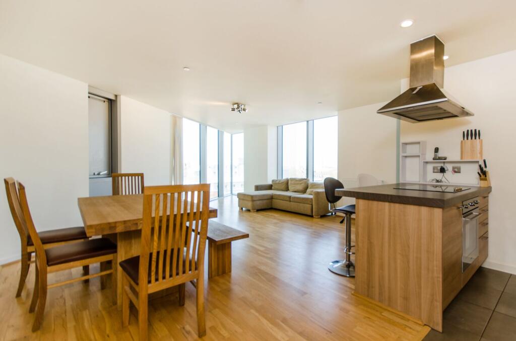 2 bed 1st Floor Flat for rent in London. From Foxtons - Greenwich 2 bed 1st Floor Flat for rent in London. From Foxtons - Greenwich