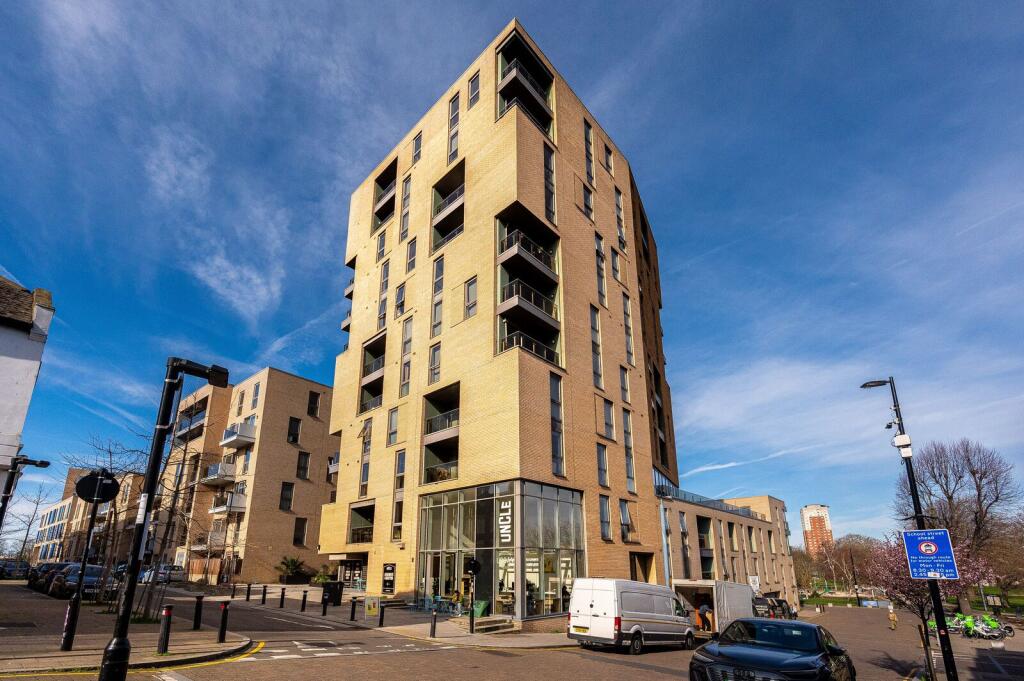 2 bed 1st Floor Flat for rent in London. From Foxtons - Greenwich