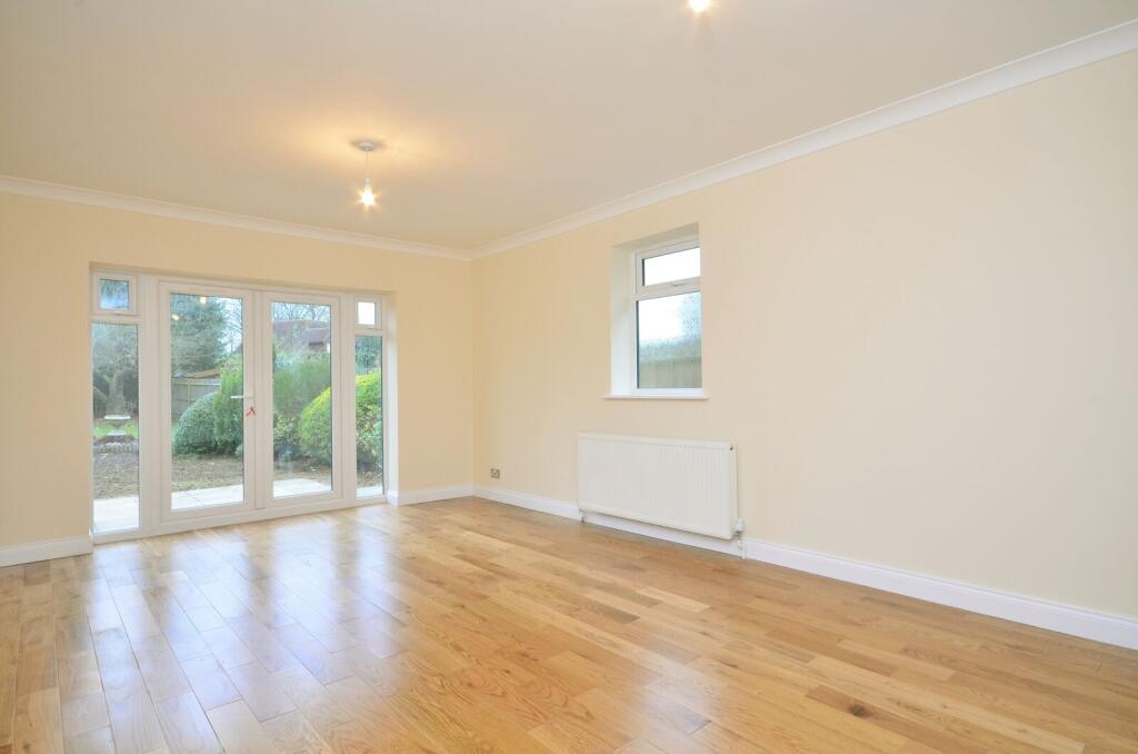 5 bed Bungalow for rent in West Clandon. From Foxtons - Guildford