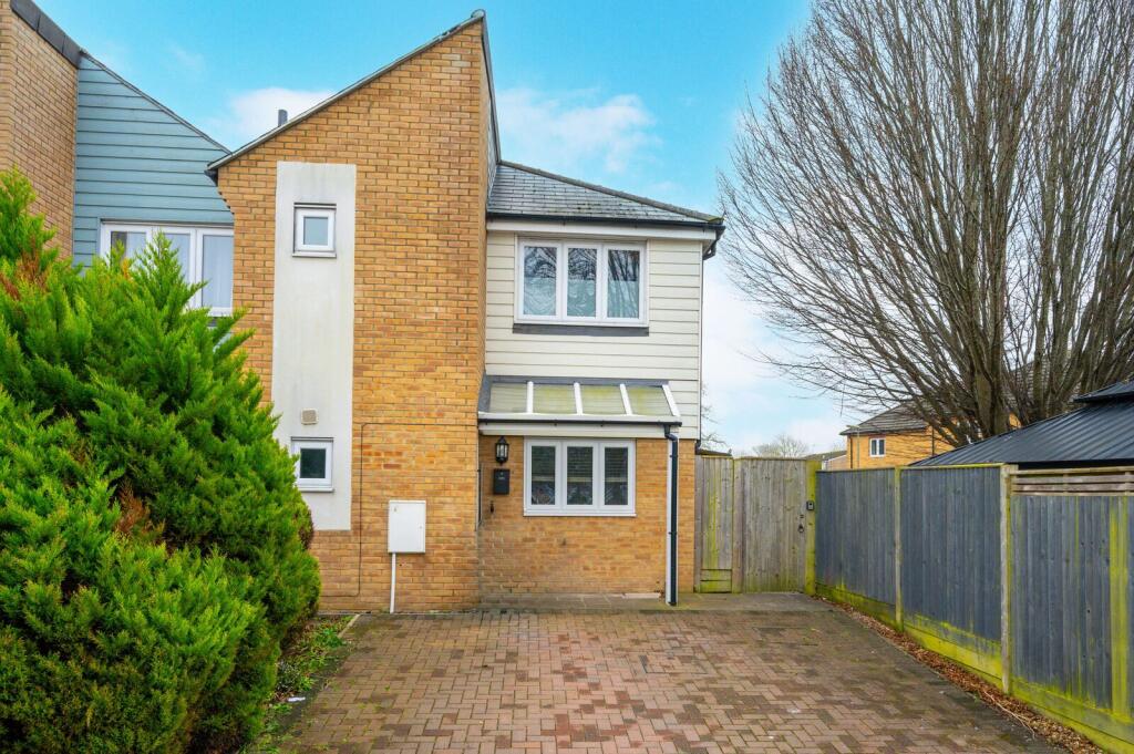 3 bed Semi Detached for rent in Guildford. From Foxtons - Guildford
