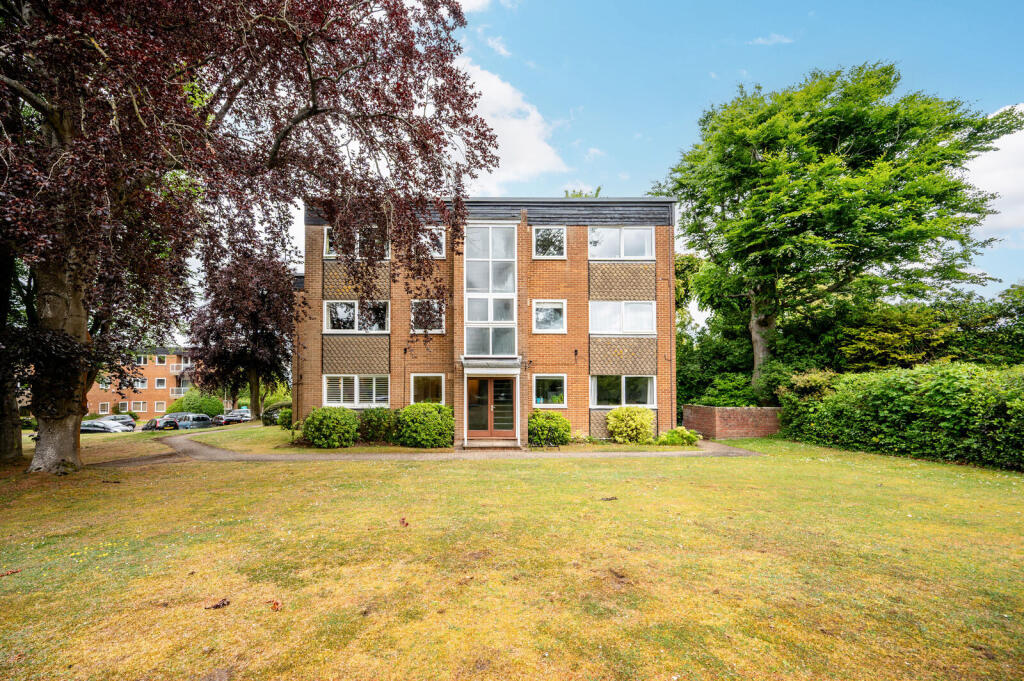 1 bed 1st Floor Flat for rent in Guildford. From Foxtons - Guildford 1 bed 1st Floor Flat for rent in Guildford. From Foxtons - Guildford
