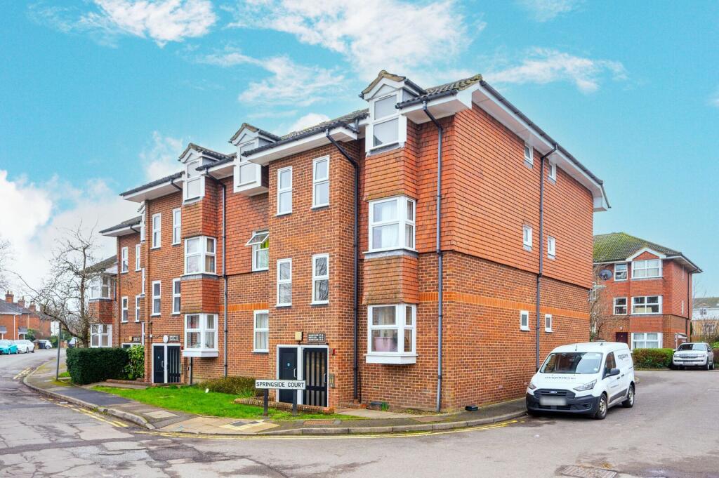 1 bed 1st Floor Flat for rent in Guildford. From Foxtons - Guildford