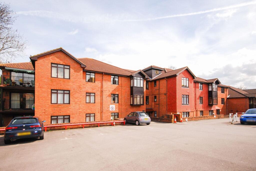 1 bed 1st Floor Flat for rent in Guildford. From Foxtons - Guildford 1 bed 1st Floor Flat for rent in Guildford. From Foxtons - Guildford