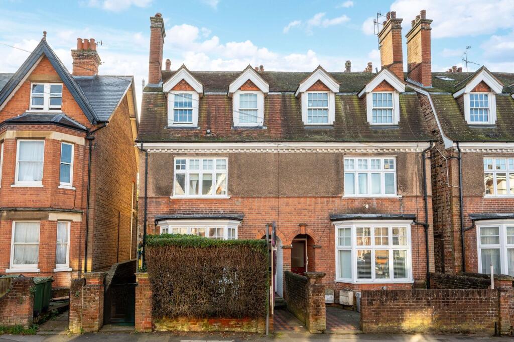 1 bed 1st Floor Flat for rent in Guildford. From Foxtons - Guildford 1 bed 1st Floor Flat for rent in Guildford. From Foxtons - Guildford