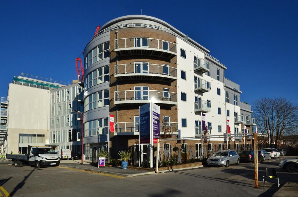 1 bed 1st Floor Flat for rent in Guildford. From Foxtons - Guildford 1 bed 1st Floor Flat for rent in Guildford. From Foxtons - Guildford
