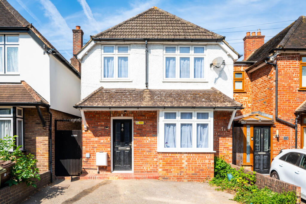 3 bed Detached for rent in Guildford. From Foxtons - Guildford