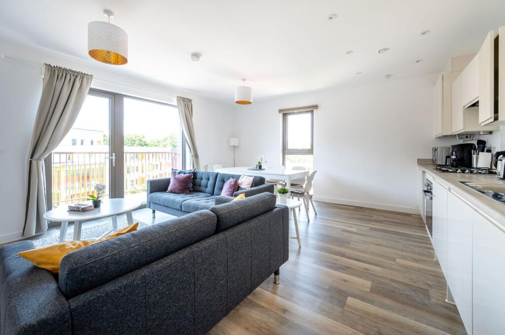 2 bed 1st Floor Flat for rent in Guildford. From Foxtons - Guildford 2 bed 1st Floor Flat for rent in Guildford. From Foxtons - Guildford
