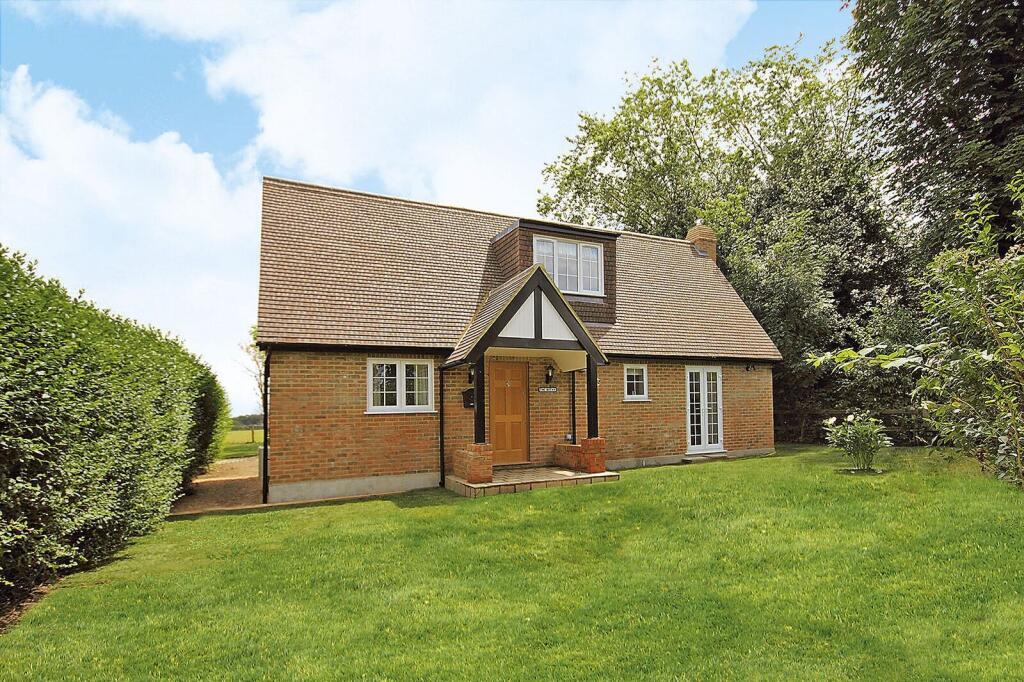 3 bed Cottage for rent in Guildford. From Foxtons - Guildford 3 bed Cottage for rent in Guildford. From Foxtons - Guildford