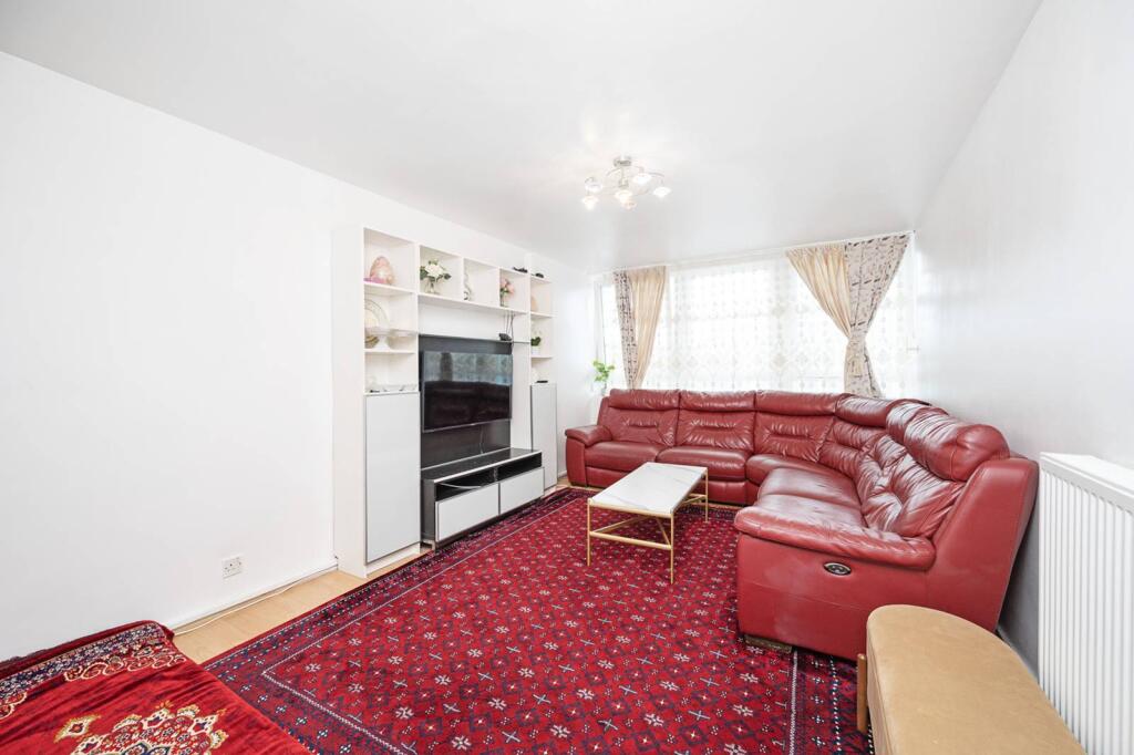 2 bed 1st Floor Flat for rent in London. From Foxtons - Hackney
