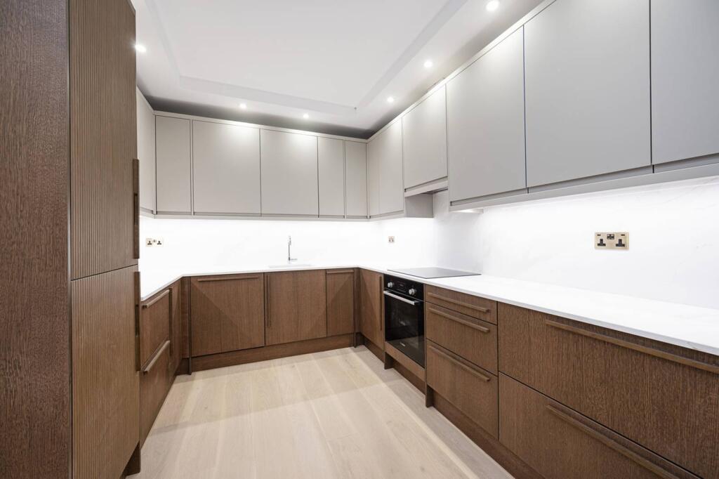 1 bed 1st Floor Flat for rent in London. From Foxtons - Hackney