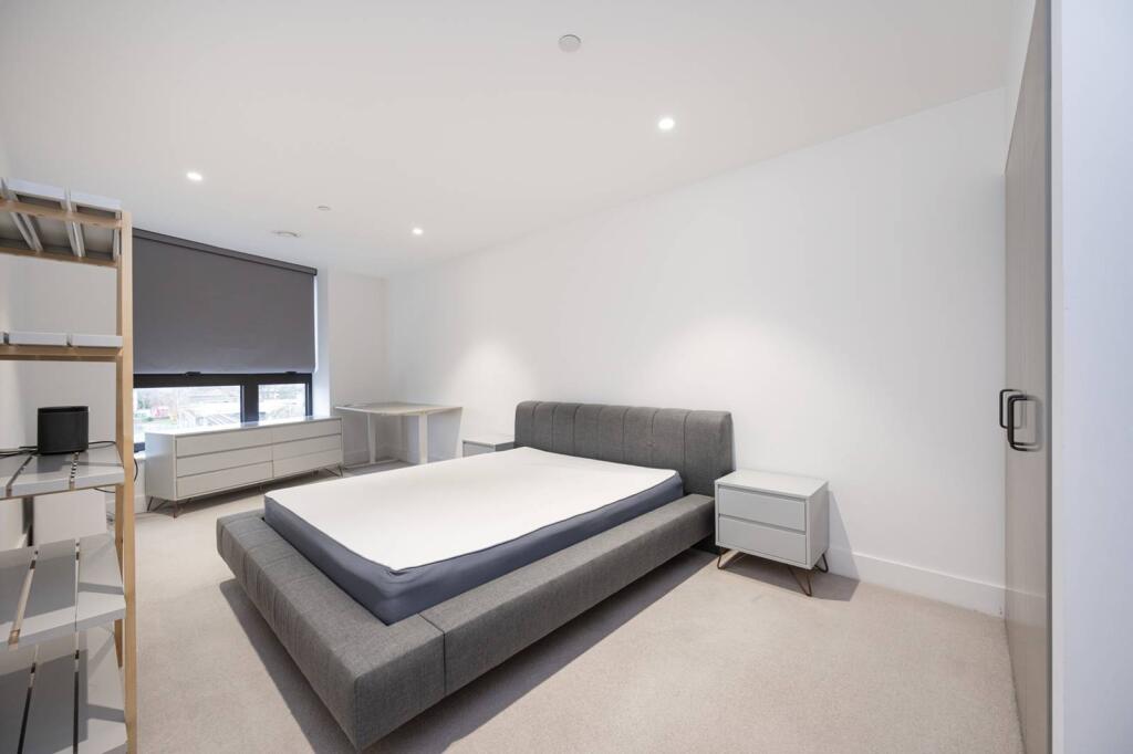 1 bed 1st Floor Flat for rent in London. From Foxtons - Hackney