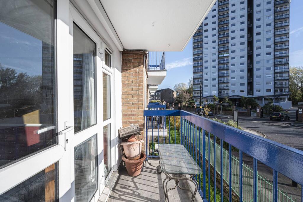 2 bed 1st Floor Flat for rent in London. From Foxtons - Hackney