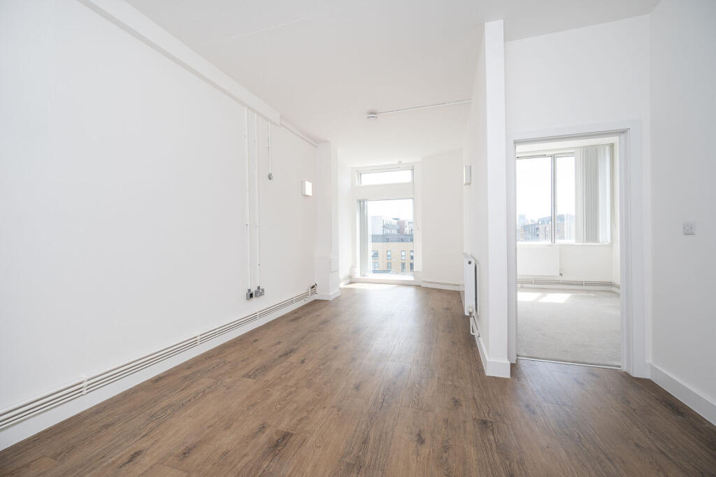 2 bed 1st Floor Flat for rent in Hackney. From Foxtons - Hackney