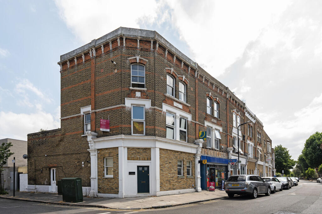1 bed 1st Floor Flat for rent in London. From Foxtons - Hackney 1 bed 1st Floor Flat for rent in London. From Foxtons - Hackney