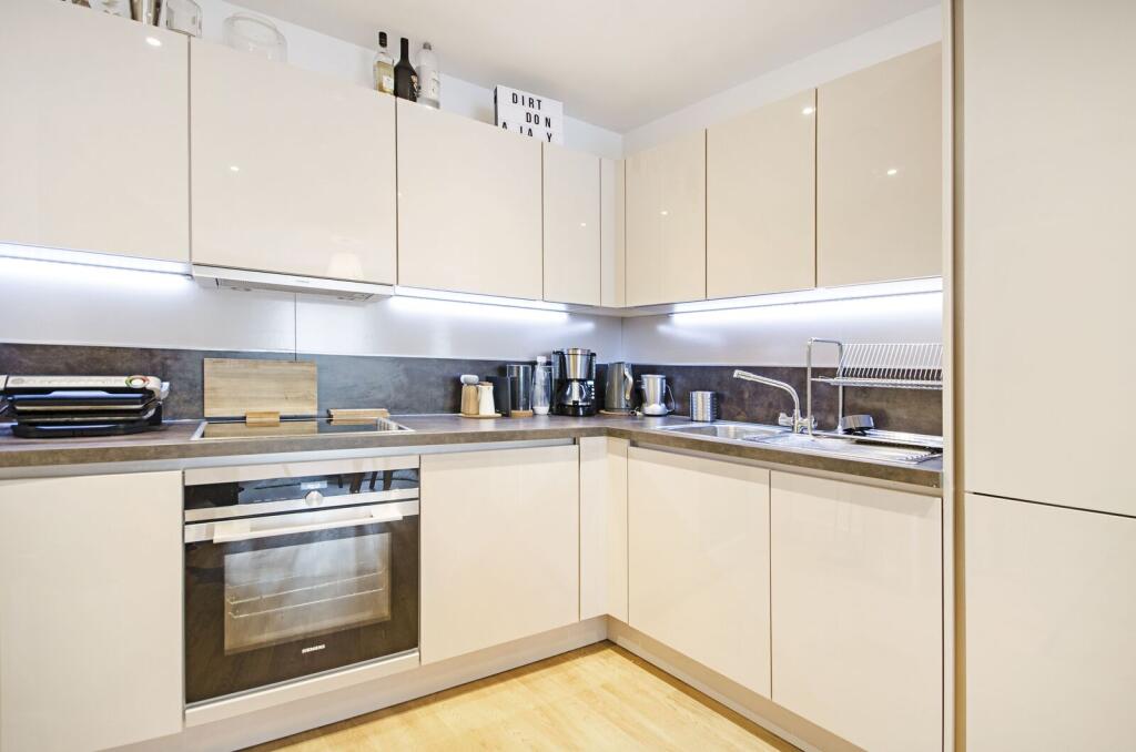 1 bed 1st Floor Flat for rent in London. From Foxtons - Hackney 1 bed 1st Floor Flat for rent in London. From Foxtons - Hackney