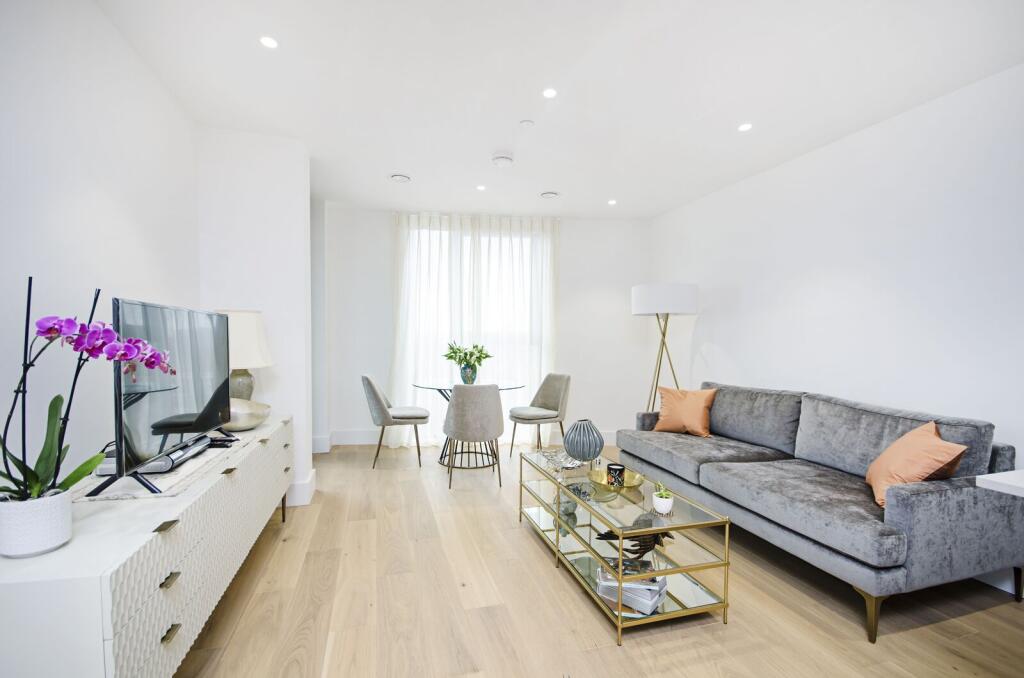 1 bed 1st Floor Flat for rent in London. From Foxtons - Hackney