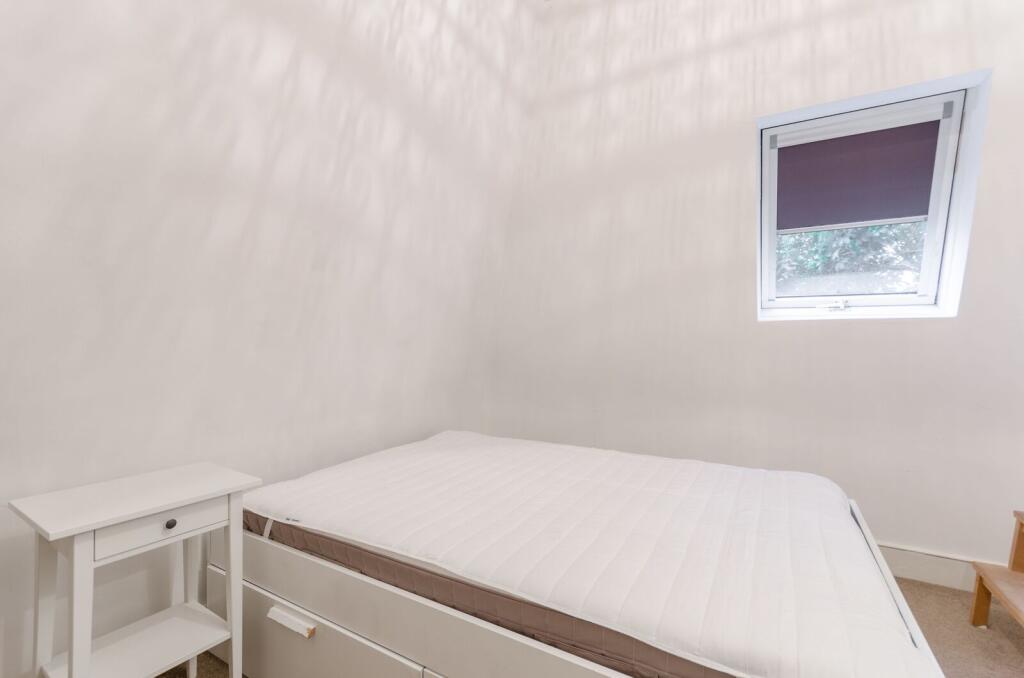 2 bed 1st Floor Flat for rent in London. From Foxtons - Hackney 2 bed 1st Floor Flat for rent in London. From Foxtons - Hackney