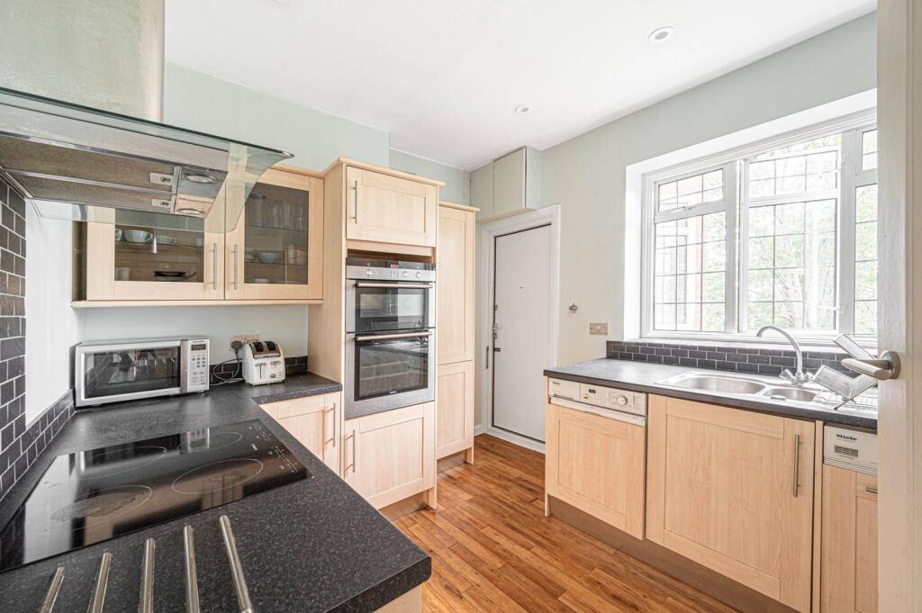 2 bed 1st Floor Flat for rent in London. From Foxtons - Hampstead 2 bed 1st Floor Flat for rent in London. From Foxtons - Hampstead