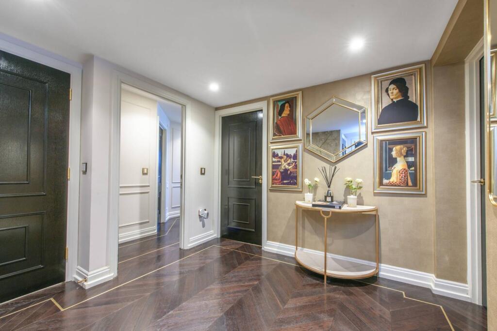 2 bed 1st Floor Flat for rent in London. From Foxtons - Hampstead